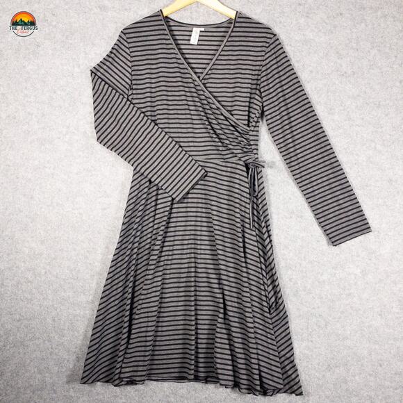 Flutter & Squeak Wrap Dress Gray Striped Long Sleeve Women's Size Large - Picture 1 of 9